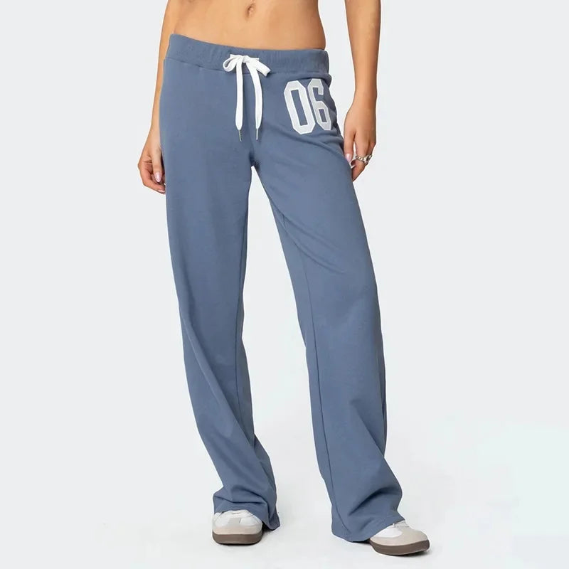 06 SWEATPANTS